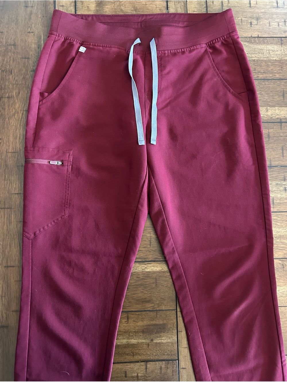 Figs Burgundy Zamora Jogger Scrub Pants